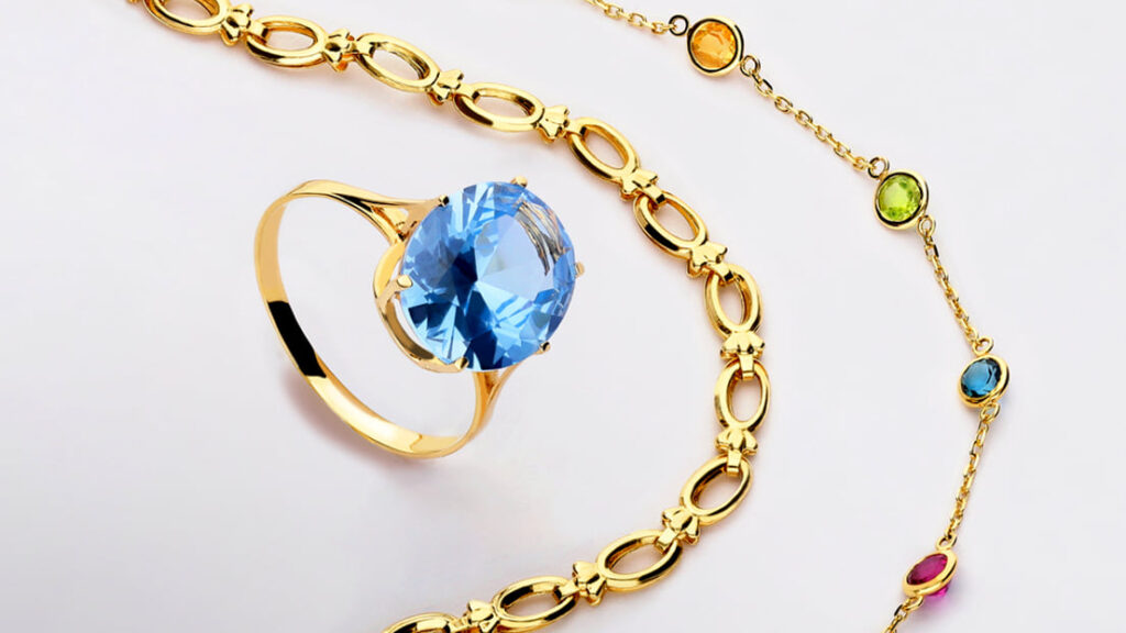 como limpiar joyas de oro
